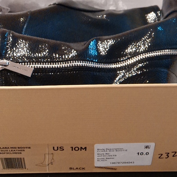 Shoes - Picture 3 of 5